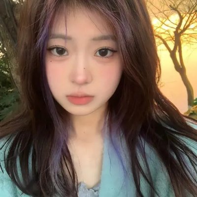 轻轻拂过
